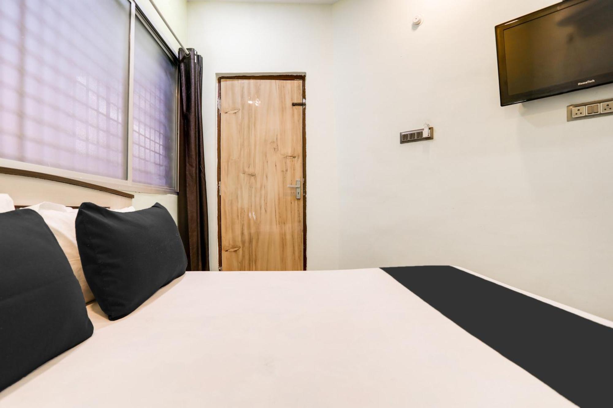 Rāipur Hotel O Rmd Hotel מראה חיצוני תמונה
