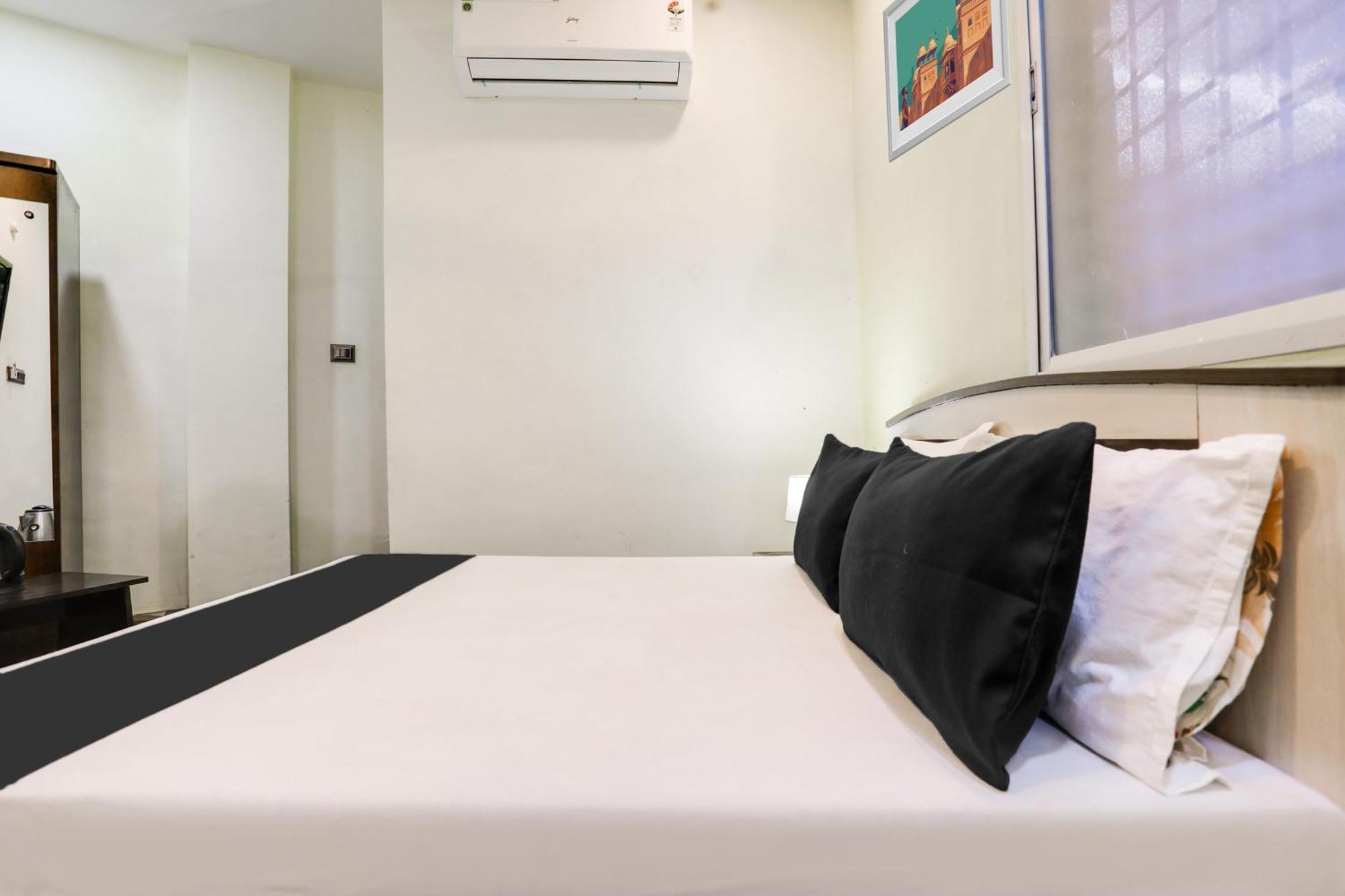Rāipur Hotel O Rmd Hotel מראה חיצוני תמונה