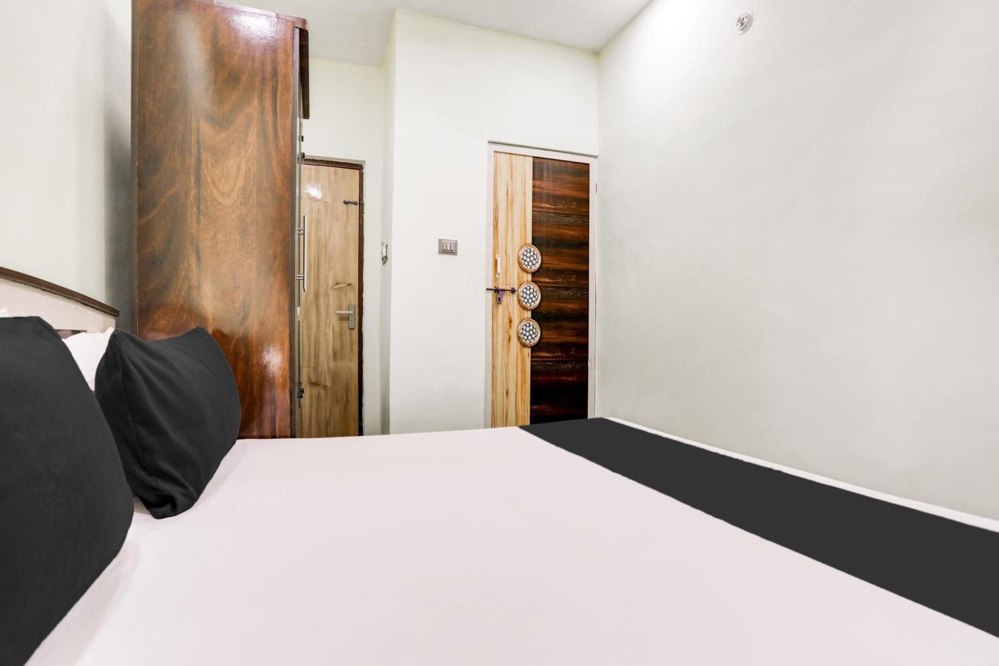 Rāipur Hotel O Rmd Hotel מראה חיצוני תמונה